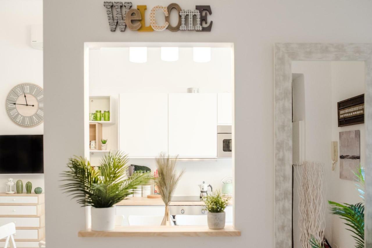 White Fanti Apartment Rom Exterior foto
