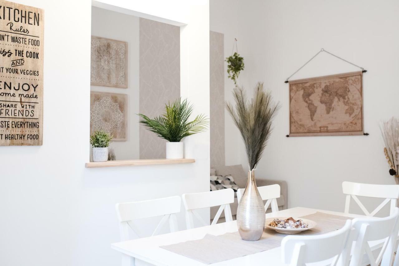 White Fanti Apartment Rom Exterior foto